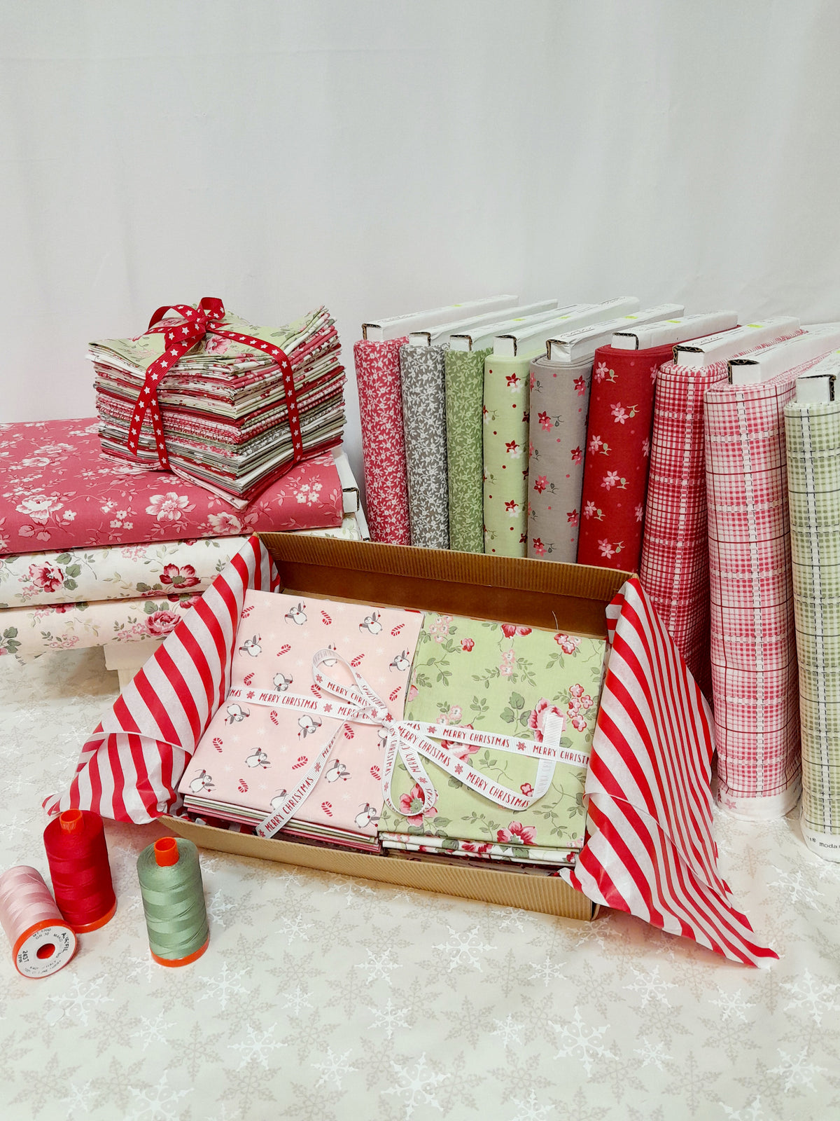 MAXI BUNDLE 29 PZ EIGHT FAT A VERY SWEET CHRISTMAS COFANETTO