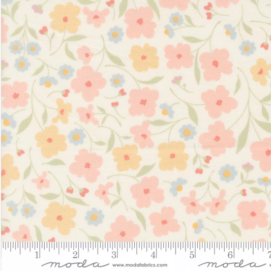 COTTAGE CHARM PORCELAIN WHITE FLOWERS