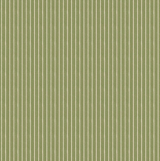 CREATING MEMORIES WINTER REDS AND GREENS STRIPE GREEN