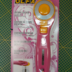 cutter_pink