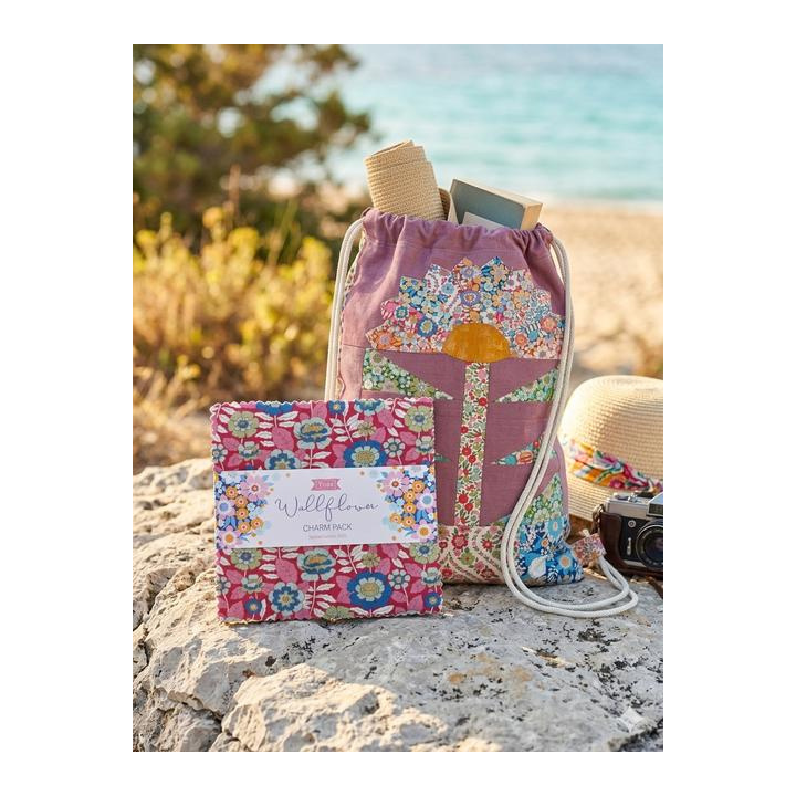 sacca_wallflower_237656030